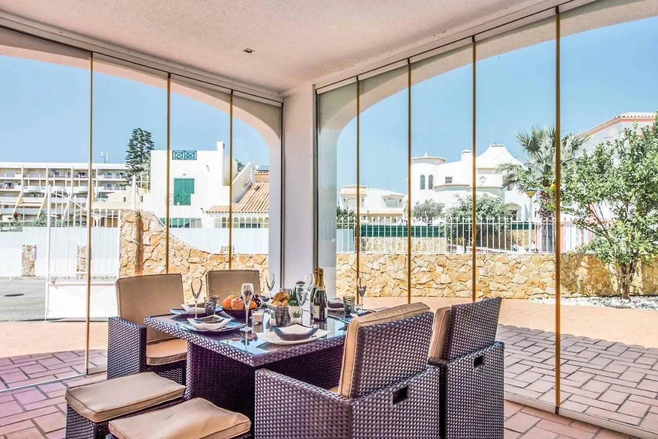 Villa Vivienda Jade Gale