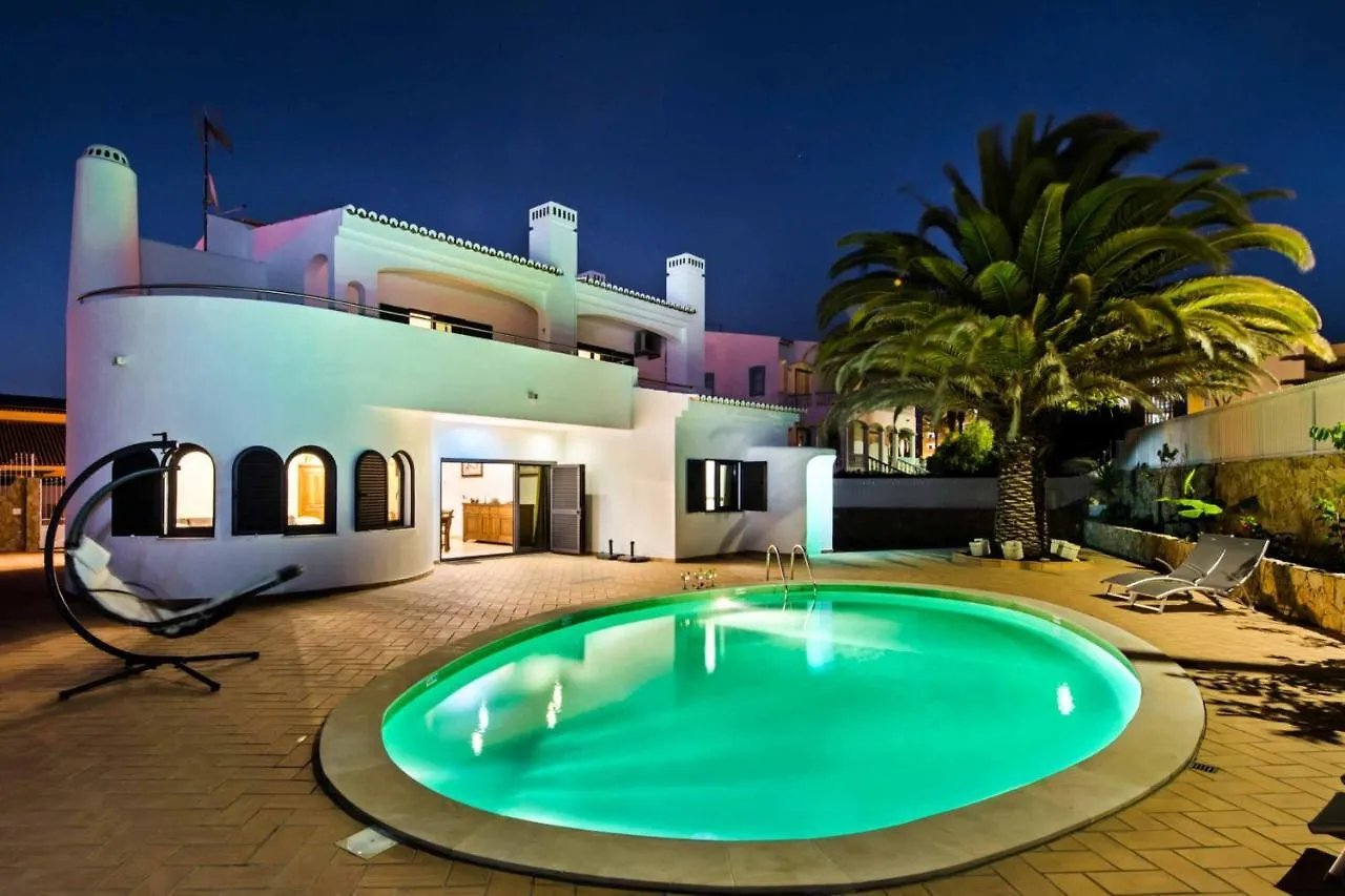 Villa Vivienda Jade Gale
