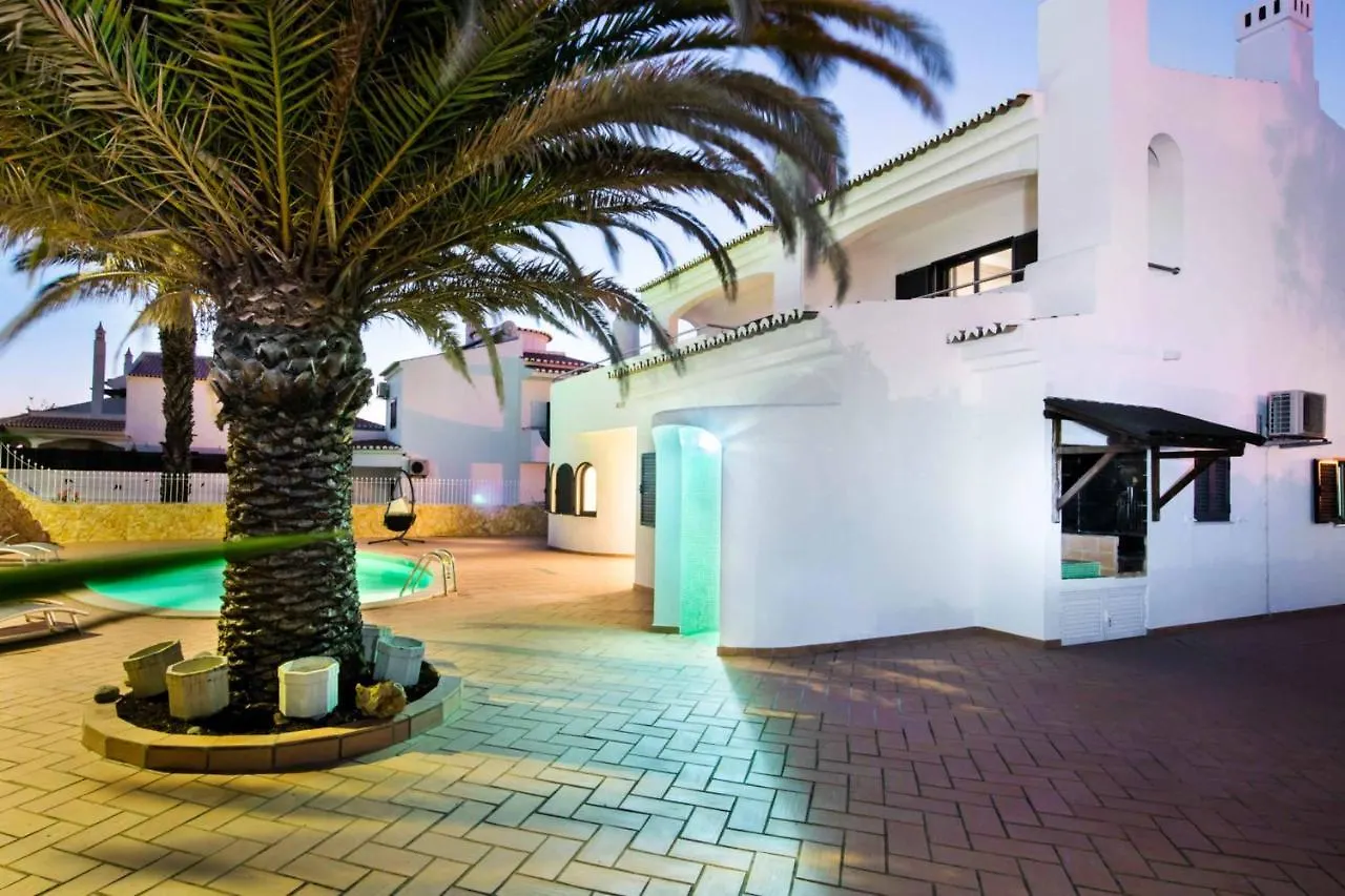 Villa Vivienda Jade Gale