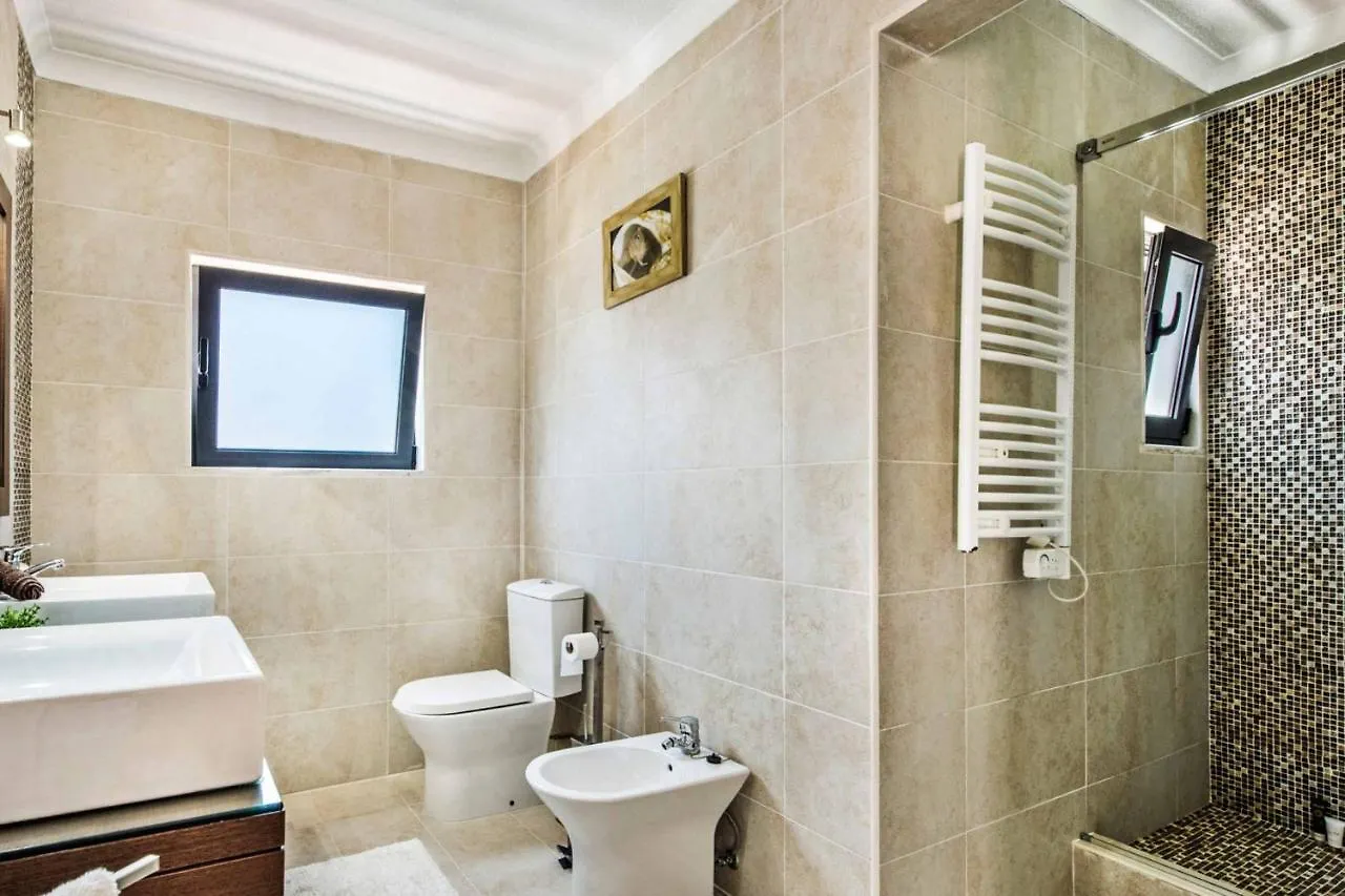 Villa Vivienda Jade Gale